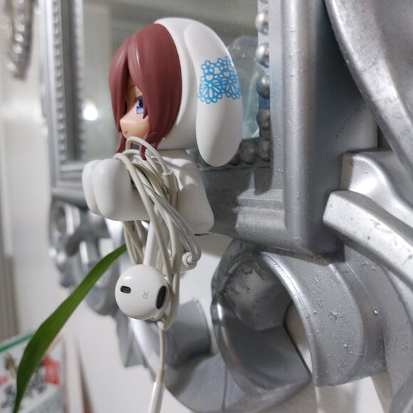 Super Anime Suction Decor Can Hang Small Items Super Cute - Picture 8 of 9